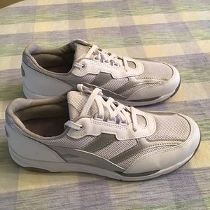 SAS Tour Mesh Womens Lace Up Sneakers Size 11